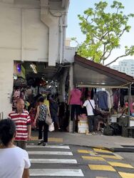 Hougang Avenue 4 (D19), Shop House #582263601